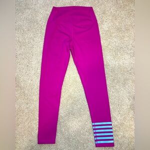 Addison bay pink leggings size small